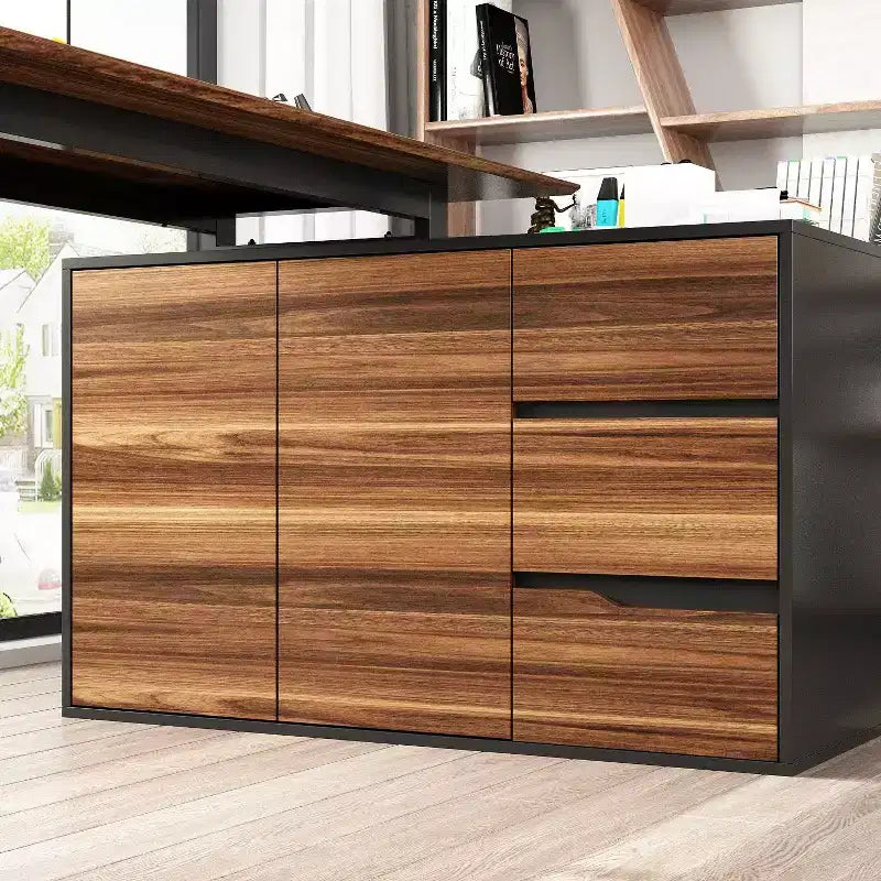 Bureau d'angle en forme de L avec tiroirs