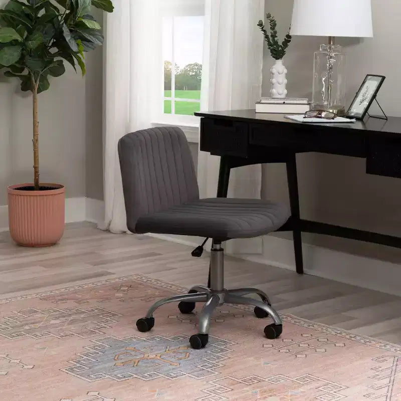 Chaise de bureau grise