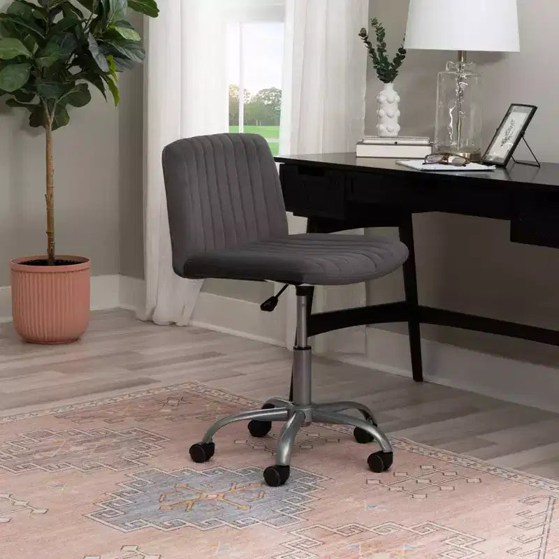 Chaise de bureau grise